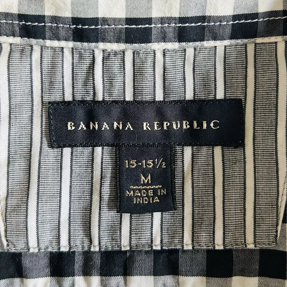Banana Republic Shirt Men M 15-15 1/2 Black White Plaid Button Down Casual Prepy